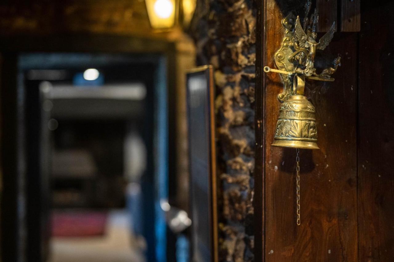 Finest Retreats - The Old Church House Inn Broadhempston Eksteriør billede