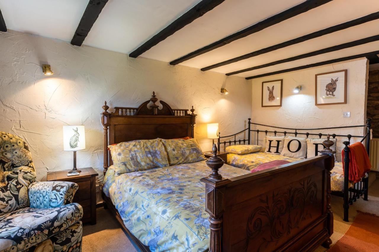 Finest Retreats - The Old Church House Inn Broadhempston Eksteriør billede