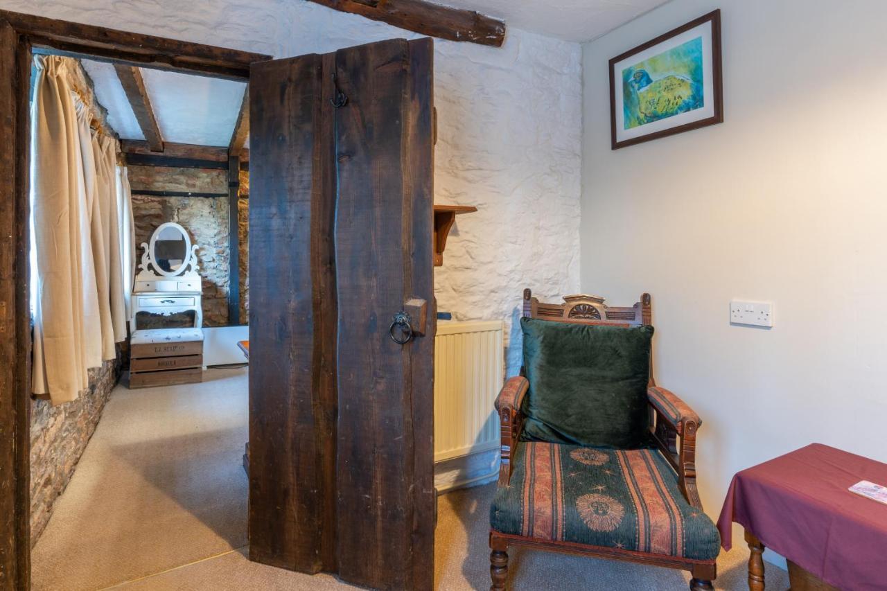 Finest Retreats - The Old Church House Inn Broadhempston Eksteriør billede